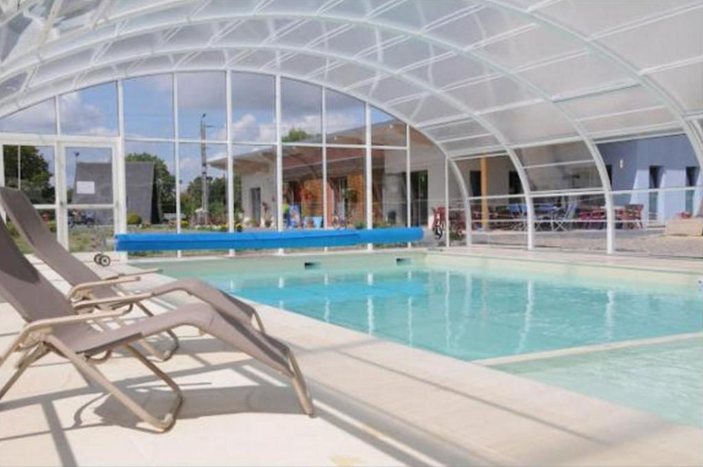 Camping Au Bord De L'Aisne Guignicourt Экстерьер фото